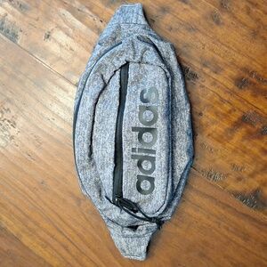 ✨️ Adidas Lumbar/Fanny Pack. Gray and black.